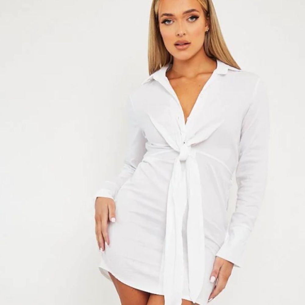 REBELLIOUS WHITE PLUNGE KNOT DETAIL SHIRT DRESS‎ - MARLIE 4 NWT IN PKG